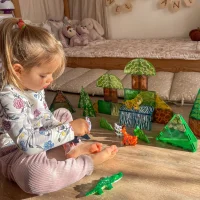 WOOPIE Klocki Magnetyczne Konstrukcyjne 3D Zestaw Edukacyjny Rzadkie Zwierzęta 45el. - zdjęcie 2