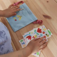 WOOPIE ART&FUN Zestaw Kreatywny Zrób Torebkę Dekorowanie Woreczka Imię Dziecka DIY - zdjęcie 3