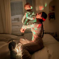 WOOPIE BABY Przytulanka Miś Polarny z Projektorem Uspokajacz 15 Melodii - zdjęcie 2