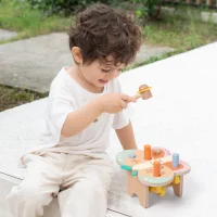 CLASSIC WORLD Wbijak Pastelowy Motylek Montessori z Młoteczkiem 8el. - zdjęcie 2