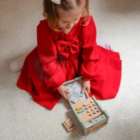 WOOPIE GREEN Drewniana Kasa Sklepowa Edukacyjna z Akcesoriami 23 el. FSC - zdjęcie 2
