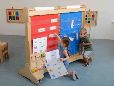 MASTERKIDZ Materiałowy Arkusz Do Wieszania Z Kieszonkami Na Książki i Obrazki Niebieski - zdjęcie 2