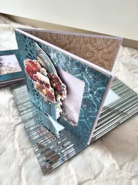 Kartka ślubna kieliszki w kolorze turkusowym shaker card - zdjęcie 2